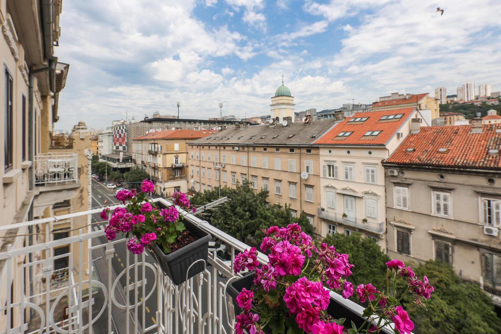 Market Inn - Zajc Рієка Екстер'єр фото